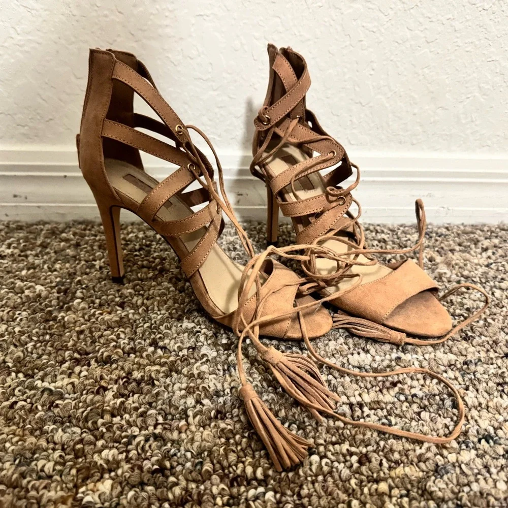 Tan - Picture 2 of 3